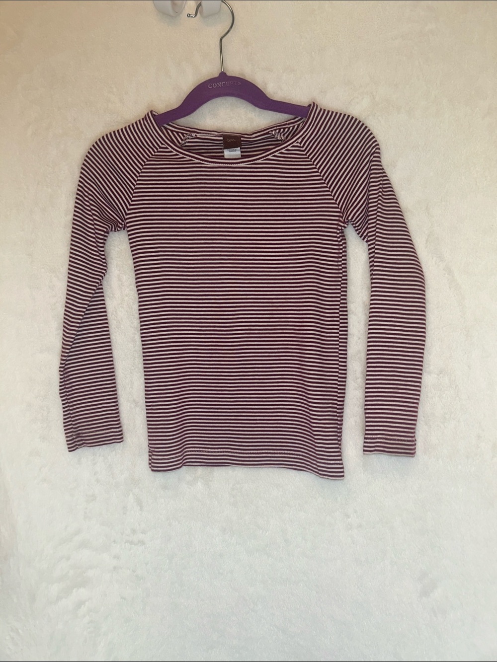 Tea Kids Long-Sleeve Fitted Striped Top in Burgundy & White